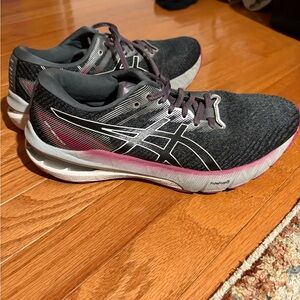 Asics Women's Gray and Pink Running Shoes